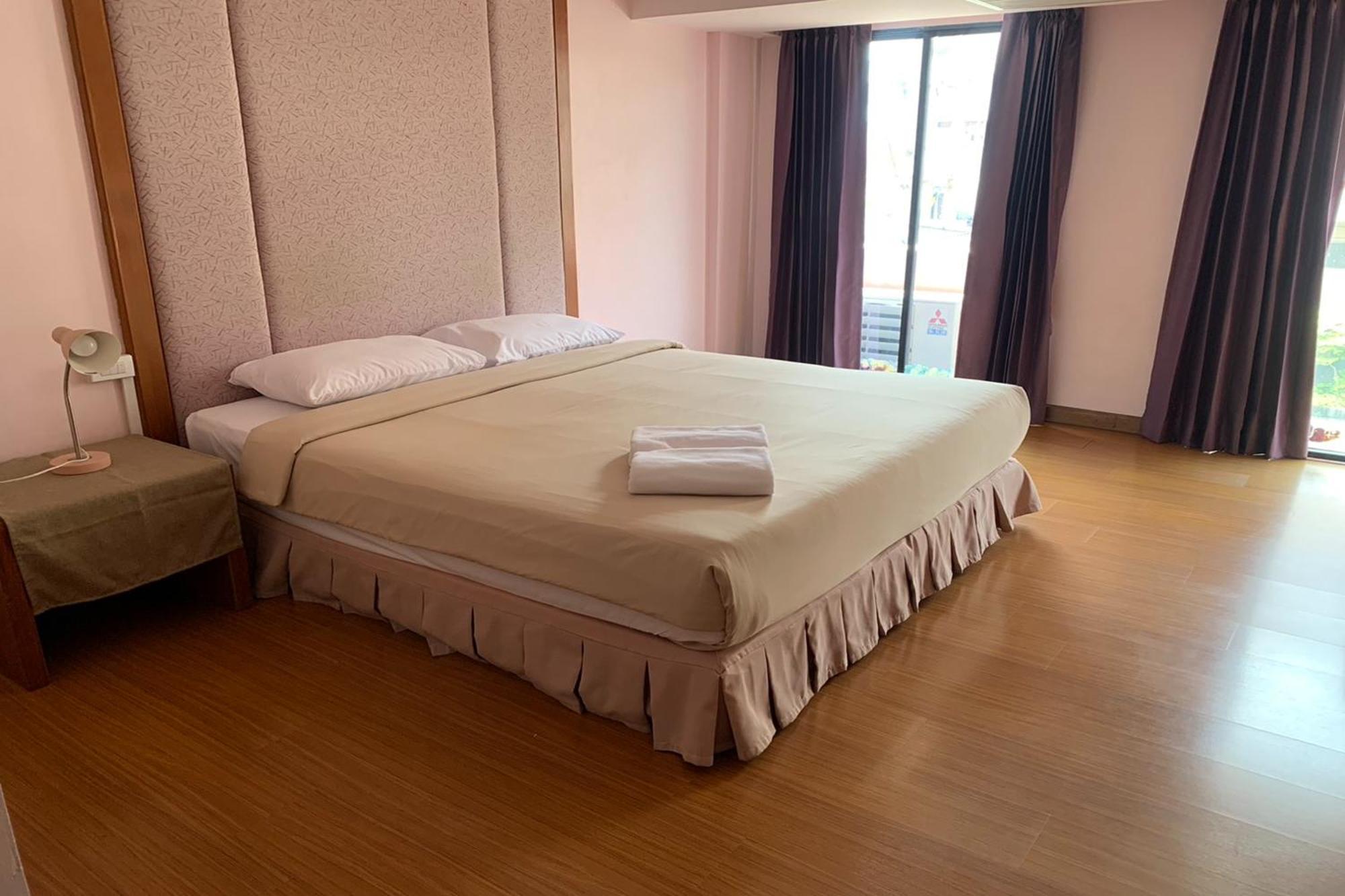 Pin Hotel Lampang Exterior photo